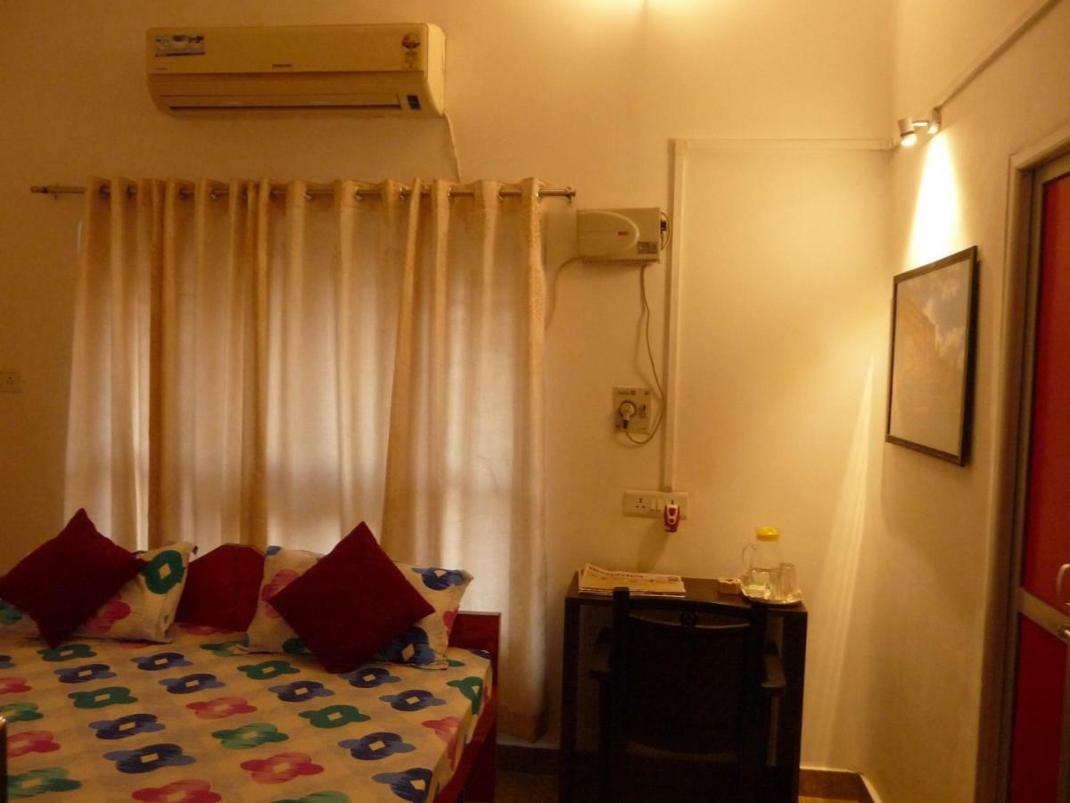 The Sunaina Hotel พาราณสี ภายนอก รูปภาพ